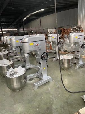Расплавьте управляемый мотор скорости 1.13kw планетарного смесителя пола 40l свободный стоя 3